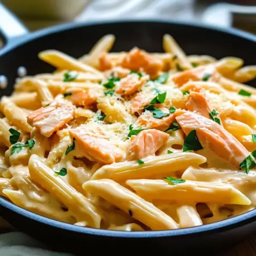 Easy Creamy Salmon Pasta