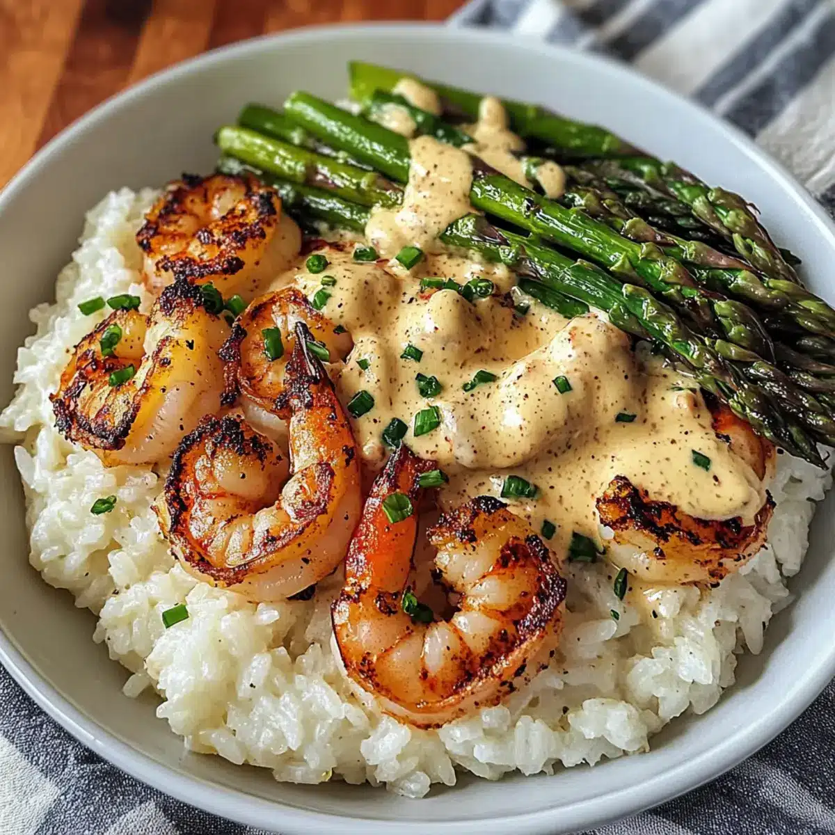 Grilled Shrimp Bowl with Asparagus & Creamy Garlic Sauce