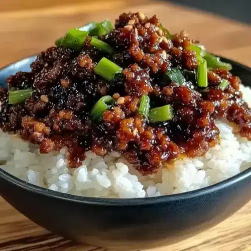 Crispy Honey Garlic Ground Beef Rice Bowl