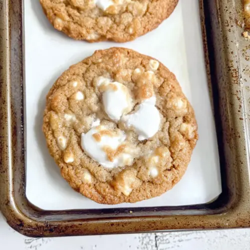 Marshmallow Crispy Cookies